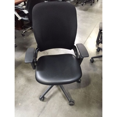 Steelcase Version 2 Leap chair in black
